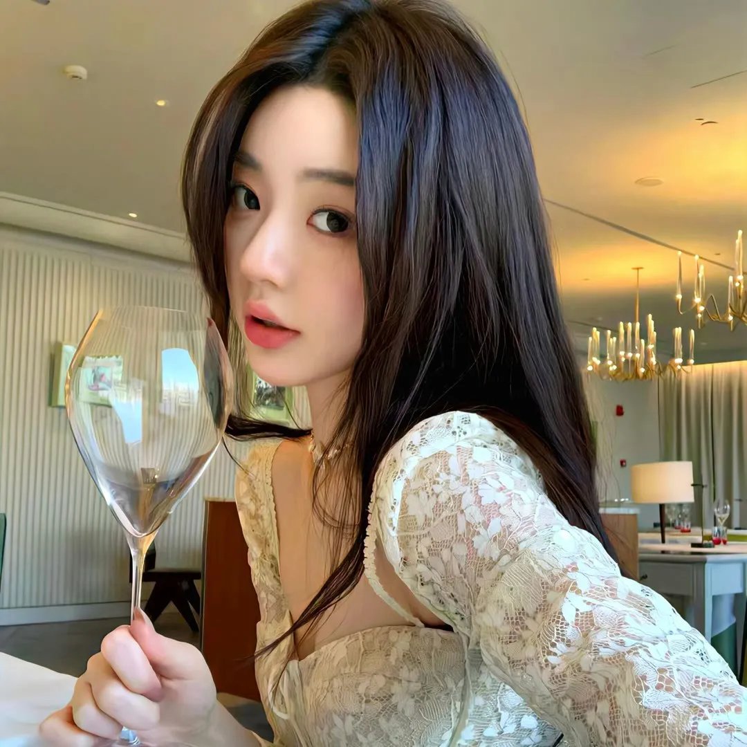 爱很真水很深